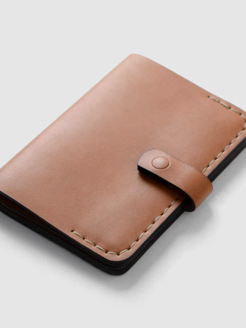 Doc holder with button  •  Copper color