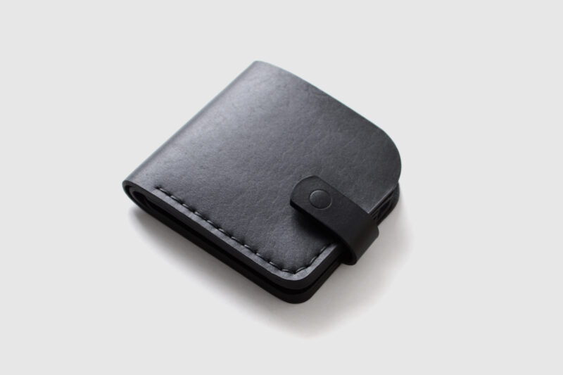 Classic wallet   •  Black color